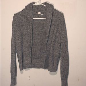 grey GAP cardigan